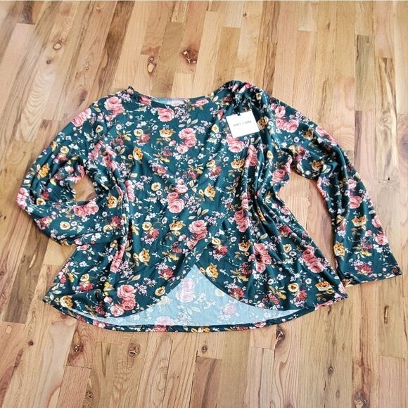 NWT Floral Crossover Sweater Reversible A&D - Picture 3 of 5